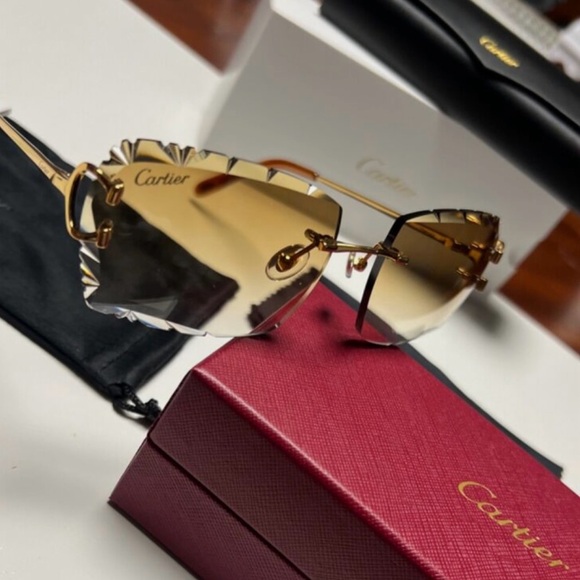 Cartier Big C diamond cut glasses - Picture 1 of 8
